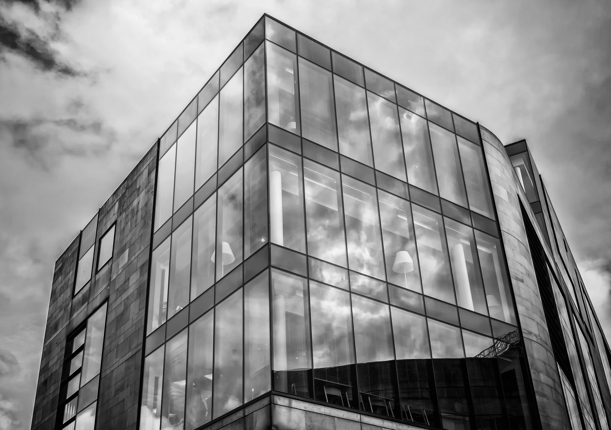 building-1-bw